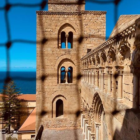 Cefalu Cathedral Palace 외부 사진